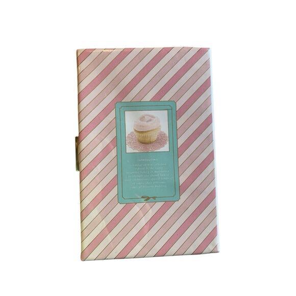 KATE SPADE Magnolia Bakery Recipe Book Dessert Novel Clutch Purse Bag - Picture 2 of 12